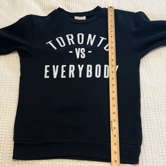 Peace Collective Toronto Vs Everybody Black Crewneck Sweatshirt Size XS - Picture 6 of 8